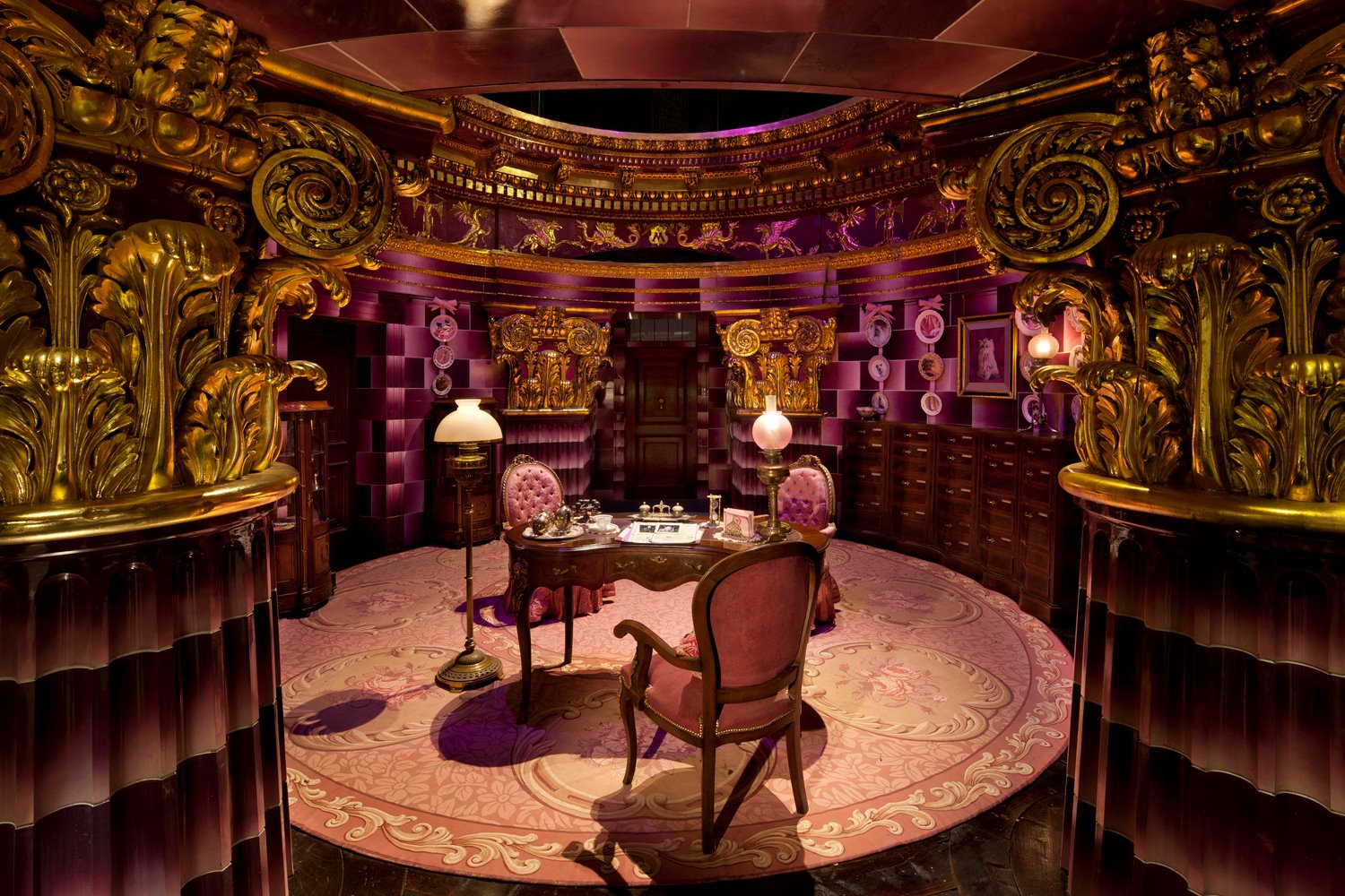 Umbridge's office, from the actual sets of the Harry Potter movie : r/ harrypotter