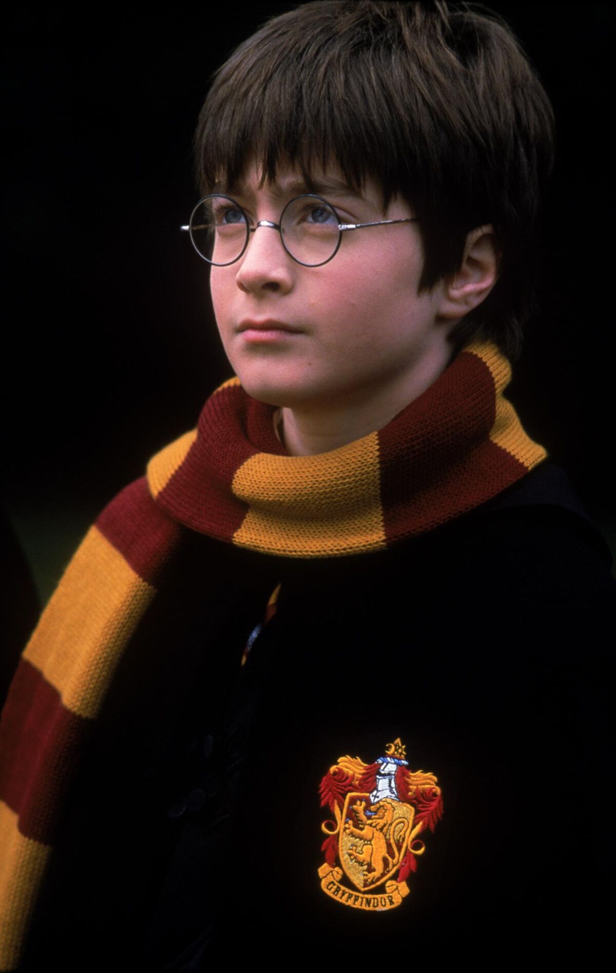 The scarf Gryffindor worn by Hermione Granger (Emma Watson) in Harry Potter  and the sorcerer's stone