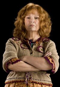 Molly Weasley (HBP promo) 1