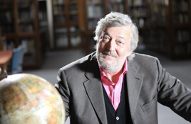 Stephen Fry
