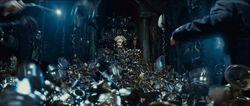 Bellatrix-vault-gringotts-bank-harry-potter-and-the-deathly-hallows-part-2