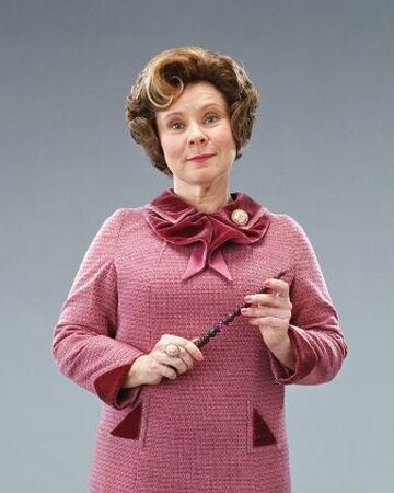 Dolores Ombrage Wiki Harry Potter Fandom Dolores Ombrage Wiki Harry Potter Fandom