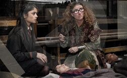 Padma-Patil-and-Sybilla-Trelawney-gryffindor-28515258-543-337