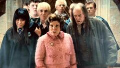 Dolores Umbridge with the Inquisitorial Squad capturing Cho Chang (HP5)