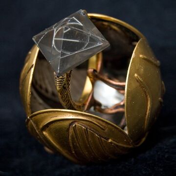 Marvolo gaunt's ring resurrection stone clearance