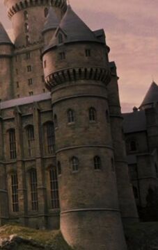 Right Long Gallery tower Harry Potter Wiki Fandom