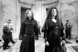 Hermione entering Gringots for the Break In.jpg