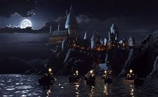 Hogwarts boats 1