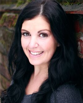 Elise Evans