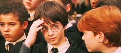 Harry's scar hurting