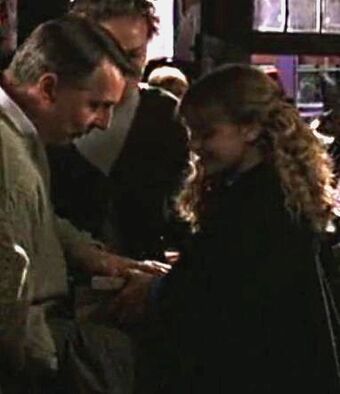 Hermione Granger S Father Harry Potter Wiki Fandom Hermione Granger S Father Harry Potter Wiki Fandom