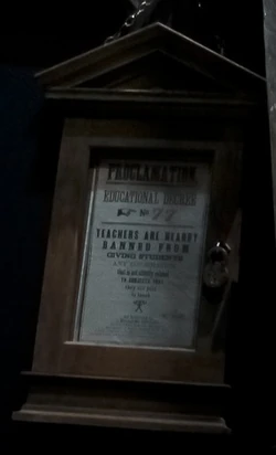 Décret d'éducation numéro 77