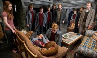 Battle Of The Seven Potters Harry Potter Wiki Fandom