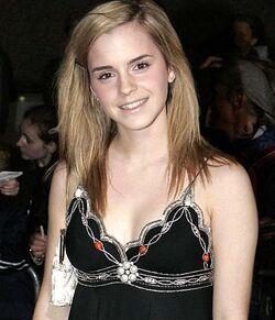 Emmawatson-gal-pride.jpg