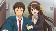 Reminiscences Haruhi holding Kyon