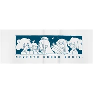 Hoodie design featuring Melty, Tina, Lili, Macaron and Nana.[36]