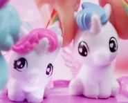 Hatchicornhatchimals.png (58 KB) white baby hatchicorns