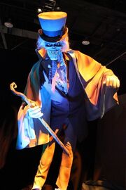 hatbox ghost head HBGnewanimatronic