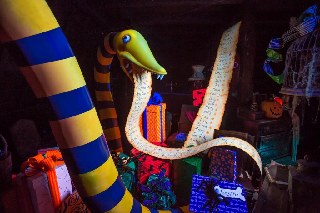 Nightmare Before Christmas Snake 