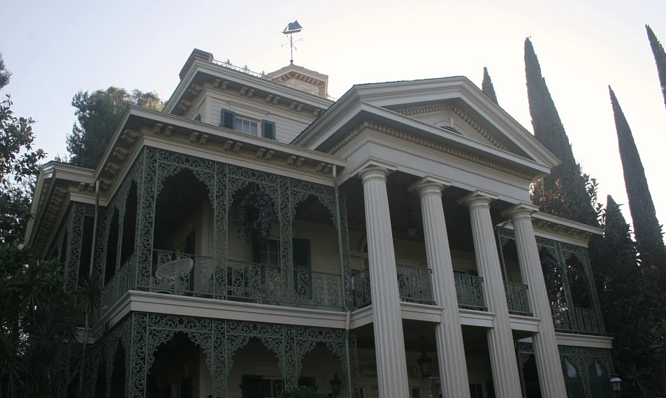 The Haunted Mansion (location) | Haunted Mansion Wiki | Fandom
