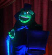 hatbox ghost head Gauzey the Hatbox Bear