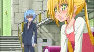 -HorribleSubs- Hayate no Gotoku Can't Take My Eyes Off You - 01 -720p-.mkv snapshot 07.35 -2012.10.04 15.22.25-