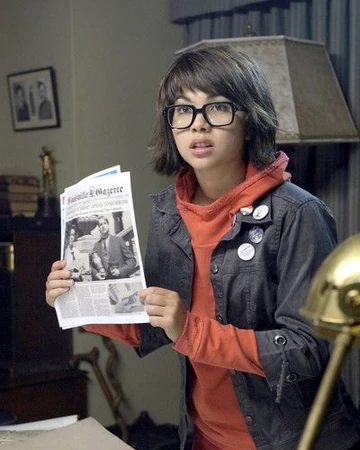 Velma Dinkley Hayley Kiyoko Wiki Fandom Hayley kiyoko alcroft (born april 3, 1991) is an american singer, songwriter, musician, dancer, video director. velma dinkley hayley kiyoko wiki fandom