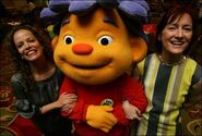 Halle Stanford (left) and Lisa Henson (right) with Sid.