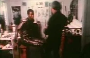 Bolaji Badejo in Alien.jpg (8 KB)