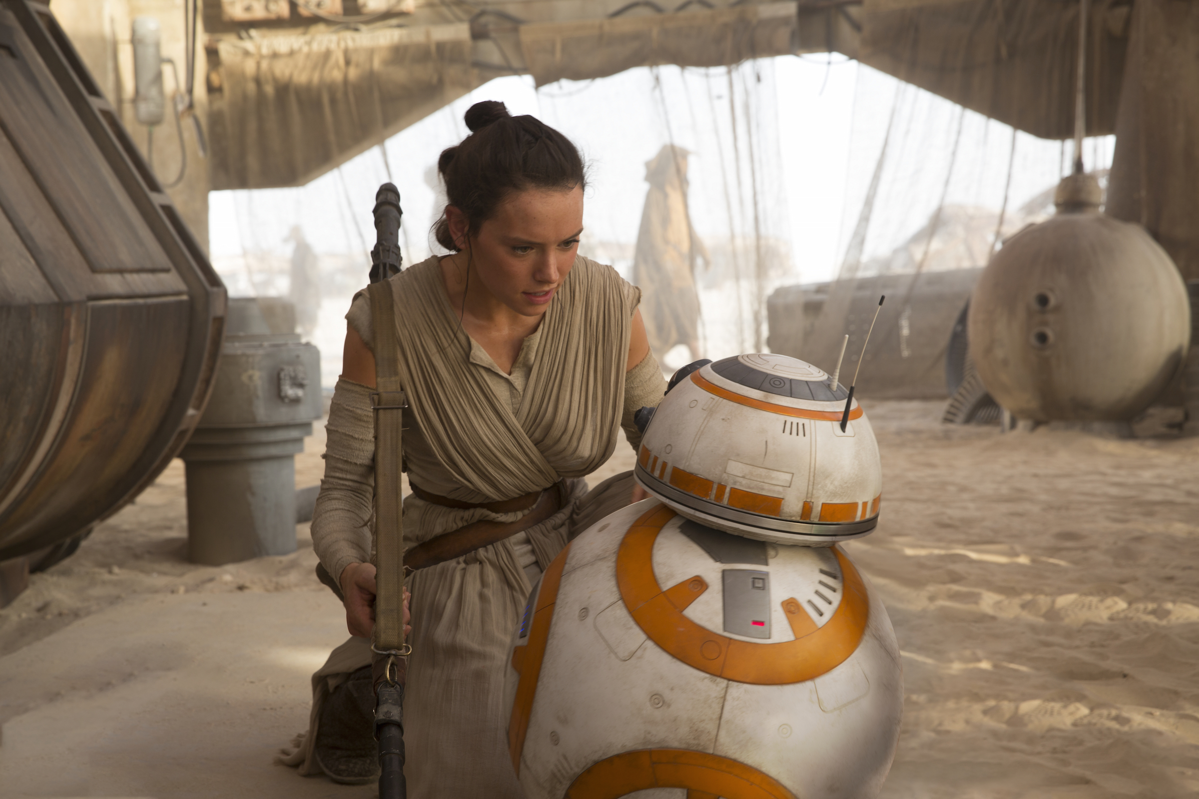 Amazon | スター・ウォーズ BB-8(グロスフィニッシュ) 1/2