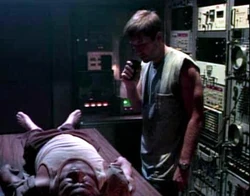 X-Files 2x01 001