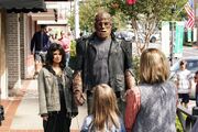 Doom Patrol 1x01 003