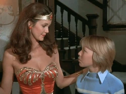 Wonder Woman 2x19 001