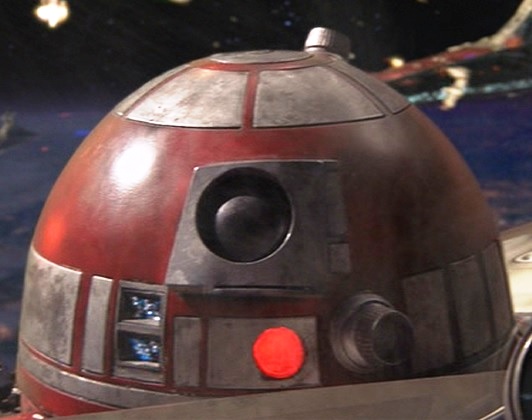 Can someone please tell me how these integrated droid sockets work? The wiki  says the droid is permanently in there with just a head, but R4-P17 is  shown to have legs in