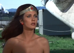 Wonder Woman 2x18 001