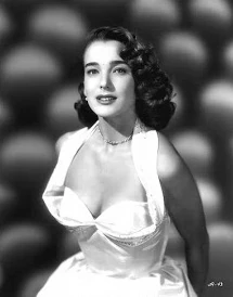 Julie Adams | Headhunter's Horror House Wiki | Fandom
