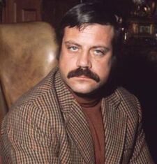Oliver Reed, Headhunter's Horror House Wiki