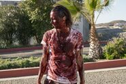 Fear the Walking Dead 2x04 001