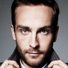 Tom Mison