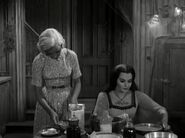 Munsters 1x04 002