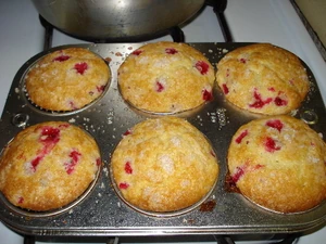 Currant muffins