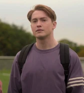 Apart | Heartstopper Wiki | Fandom