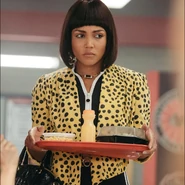 1x02 Still 11.jpg (130 KB)