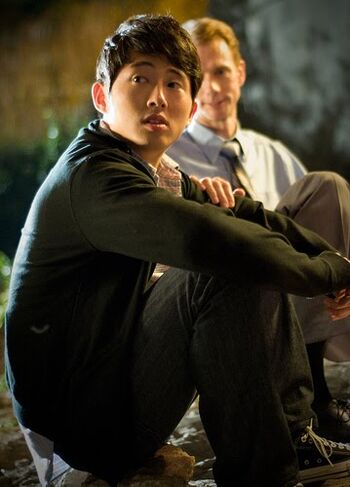 Steven yeun pictures glenn the asia guy on the walking dead picture photo images