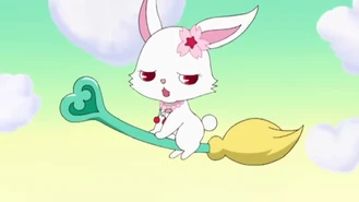 Ruby runs away, not wanting to be turned into a Jewel Charm