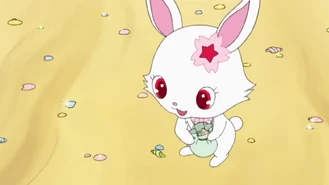 Collecting seashells for Garnet and Sapphie