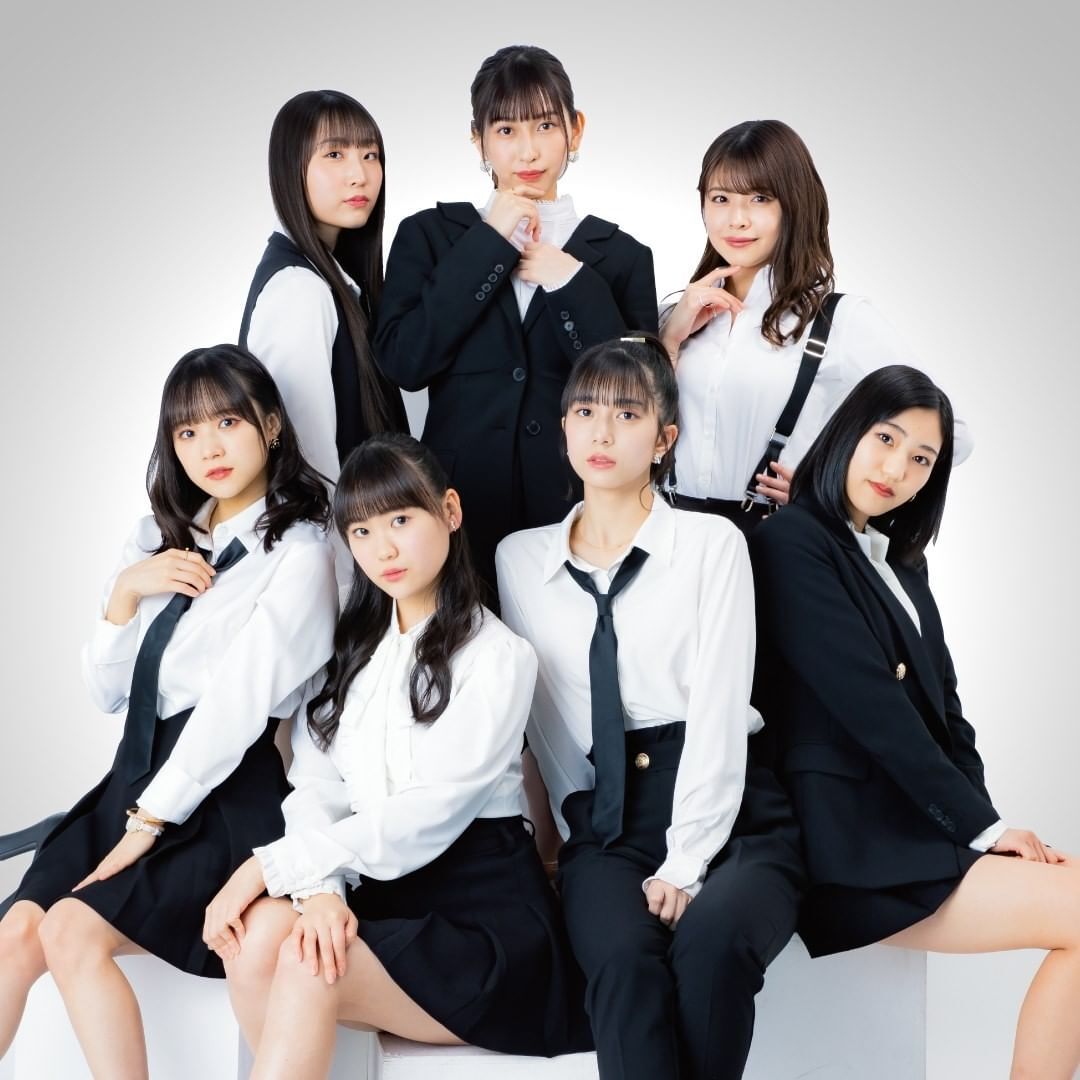 DOWN TOWN / Ganbarenai yo | Hello! Project Wiki | Fandom