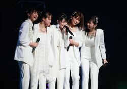 Juice=Juice LIVE MISSION FINAL at Nippon Budokan | Hello
