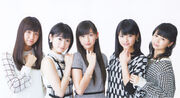 Juice=Juice promocionando "Hajimete wo Keikenchuu"