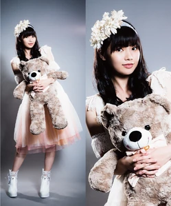 Hamaura Ayano as Bebe
